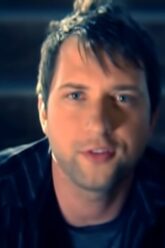 Brandon Heath – Give Me Your Eyes (Official Music Video)