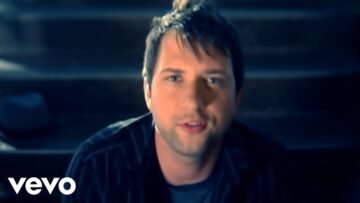 Brandon Heath – Give Me Your Eyes (Official Music Video)
